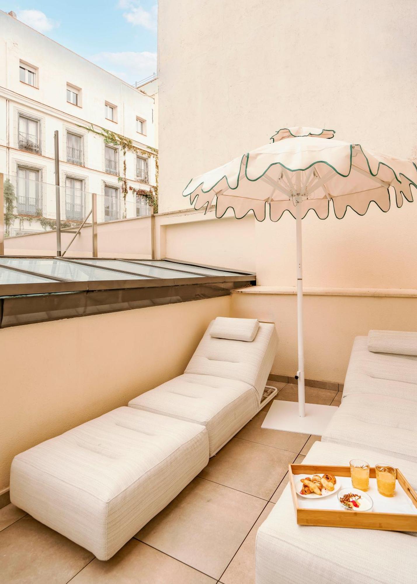 Vincci Soho Hotel Madrid Bagian luar foto
