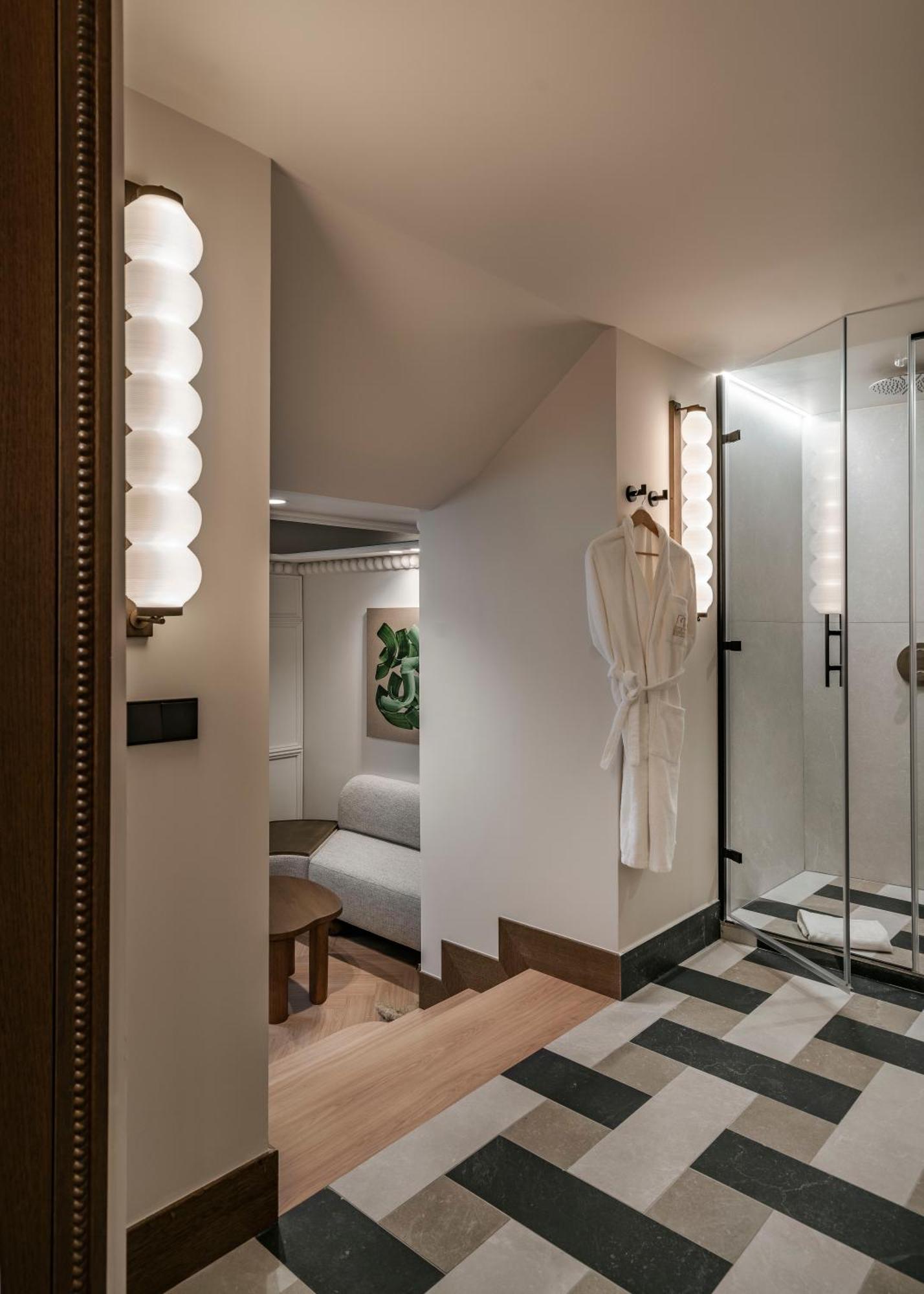 Vincci Soho Hotel Madrid Bagian luar foto
